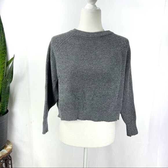 ZARA Womens Small Viscose Knit Crop Gray Sweater Zip In Back - Picture 13 of 13